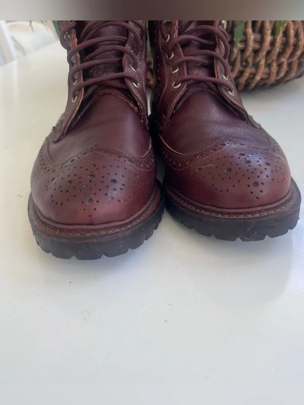 Allen Edmonds 10,5 3E LONG BRANCH Brown Leather Wingtip Ankle Dress Boots $400